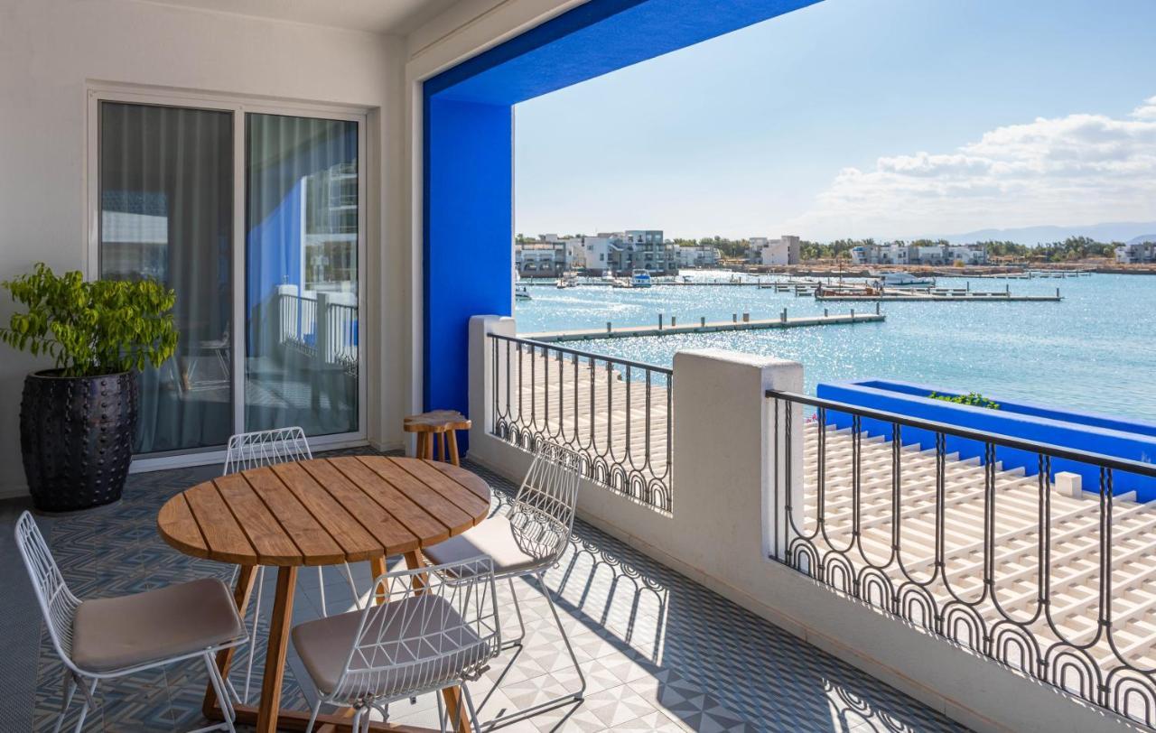Cloud 7 Residences Ayla 亚喀巴 外观 照片 A balcony