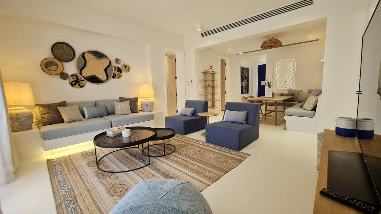 Cloud 7 Residences Ayla 亚喀巴 外观 照片 Interior of a suite at the resort