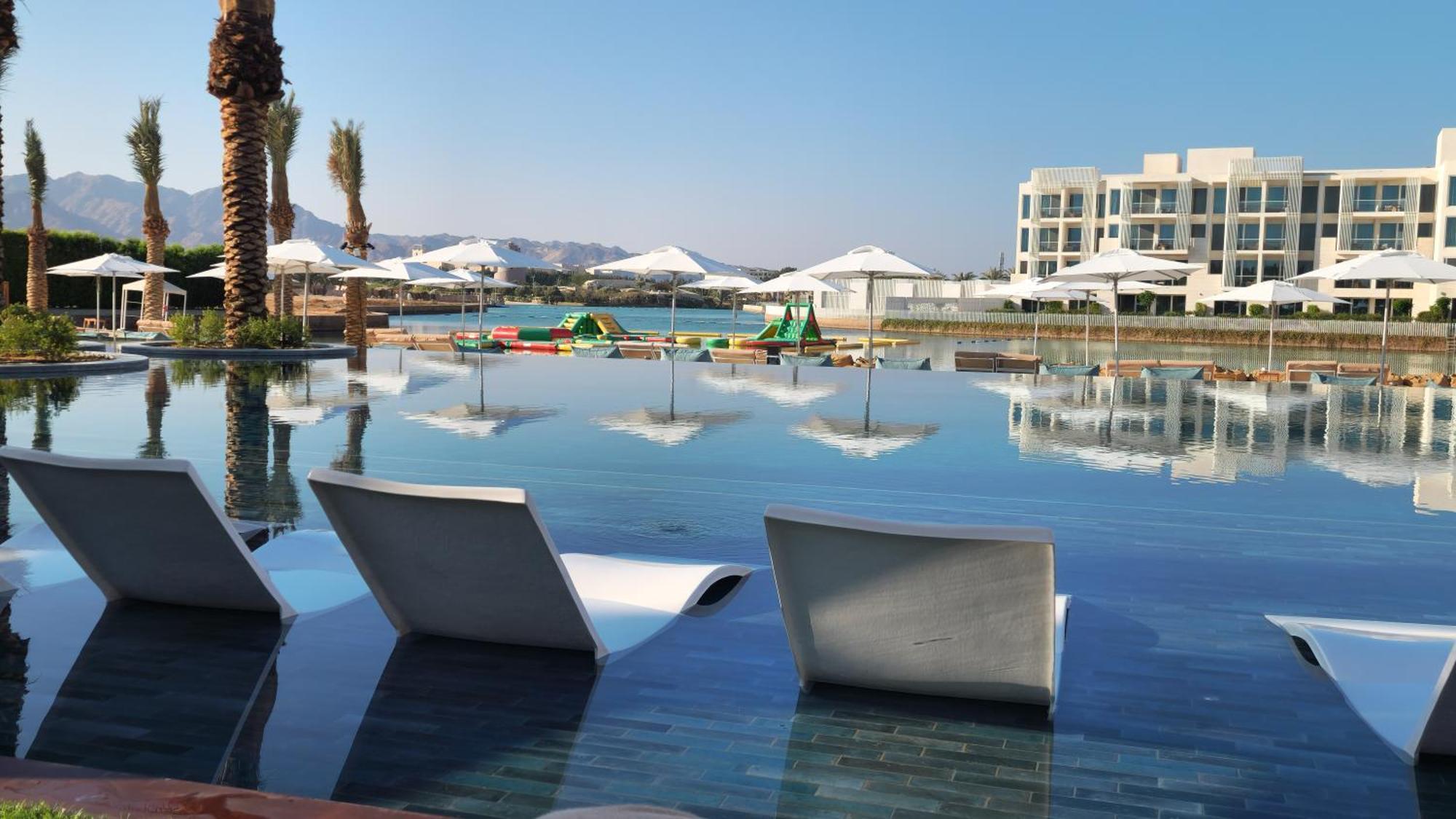 Cloud 7 Residences Ayla 亚喀巴 外观 照片 The resort's lagoon